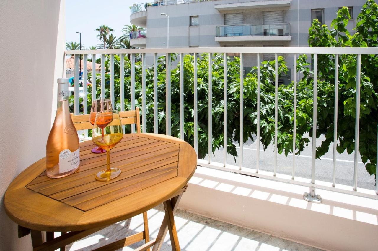 Romantic Sea View Studio, Steps Away From The Beach 昂蒂布 外观 照片